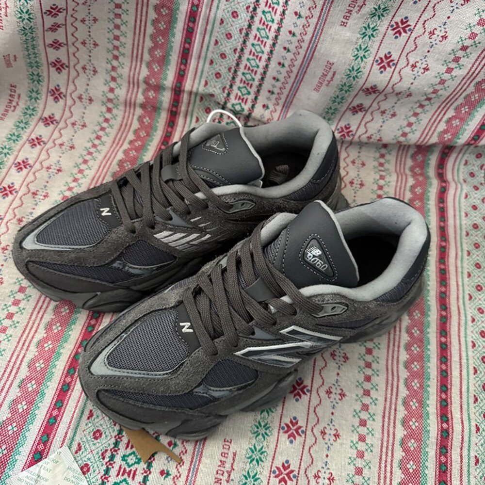 New Balance Grey u9060sg Sneakers - Picture 2 of 7